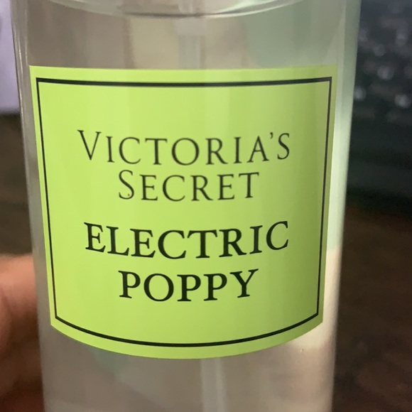 Victoria Secret Pink Bundle Set - Picture 3 of 6